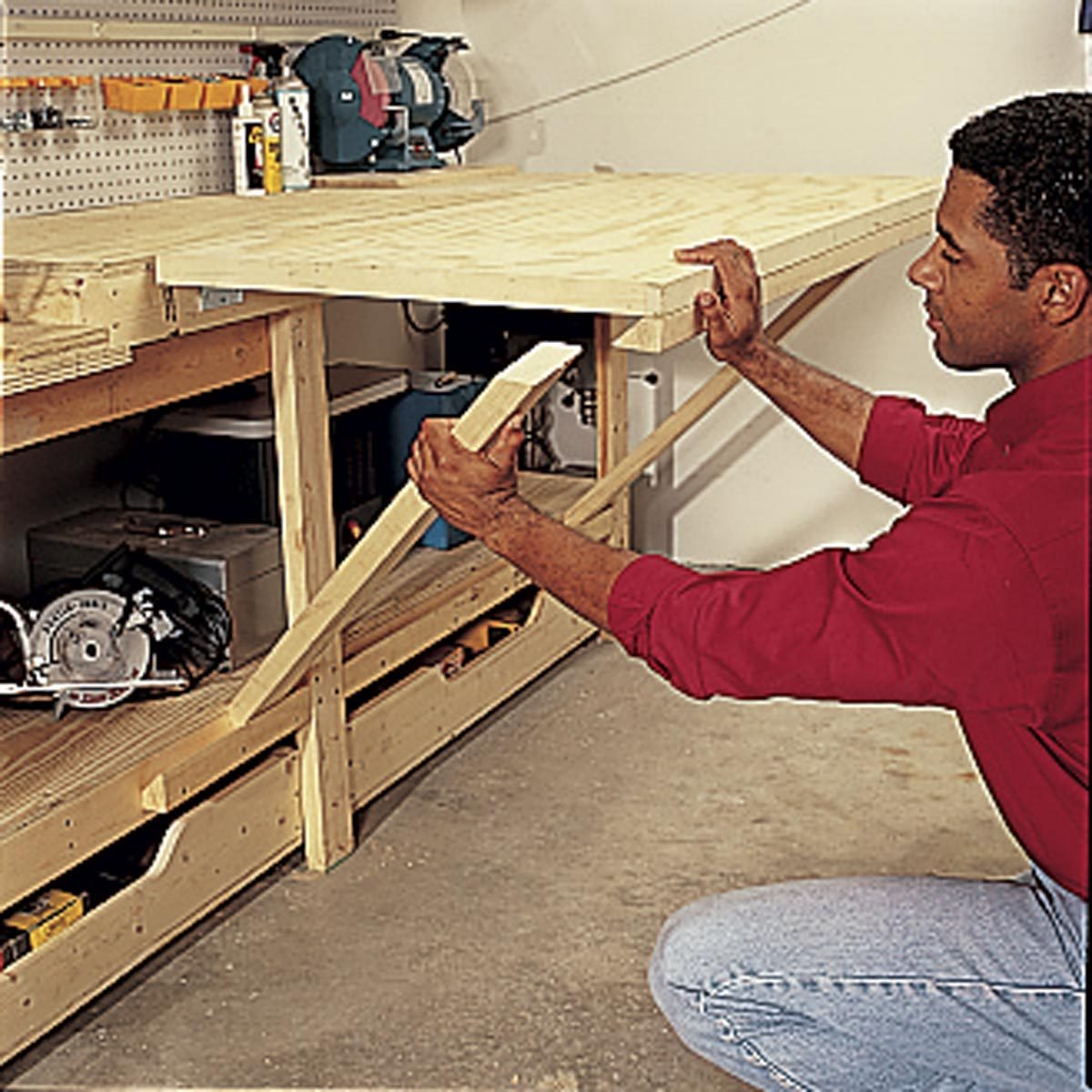 diy - modular tools wall on workbench 