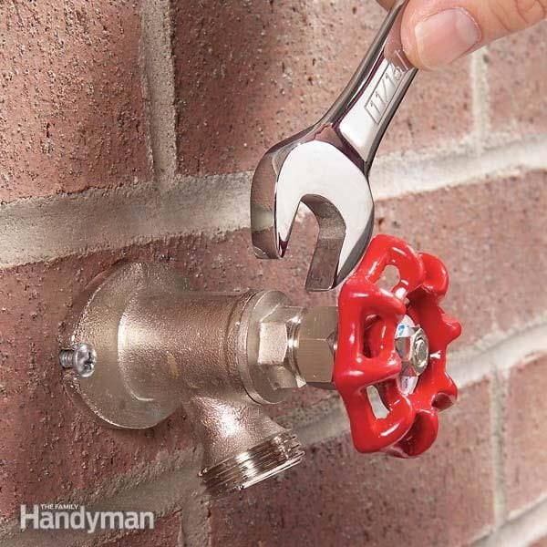 How to Repair an Outdoor Faucet Making Noise When Turned On