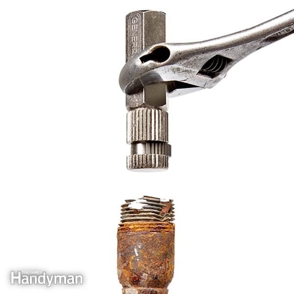 How To Use An Internal Pipe Wrench Family Handyman