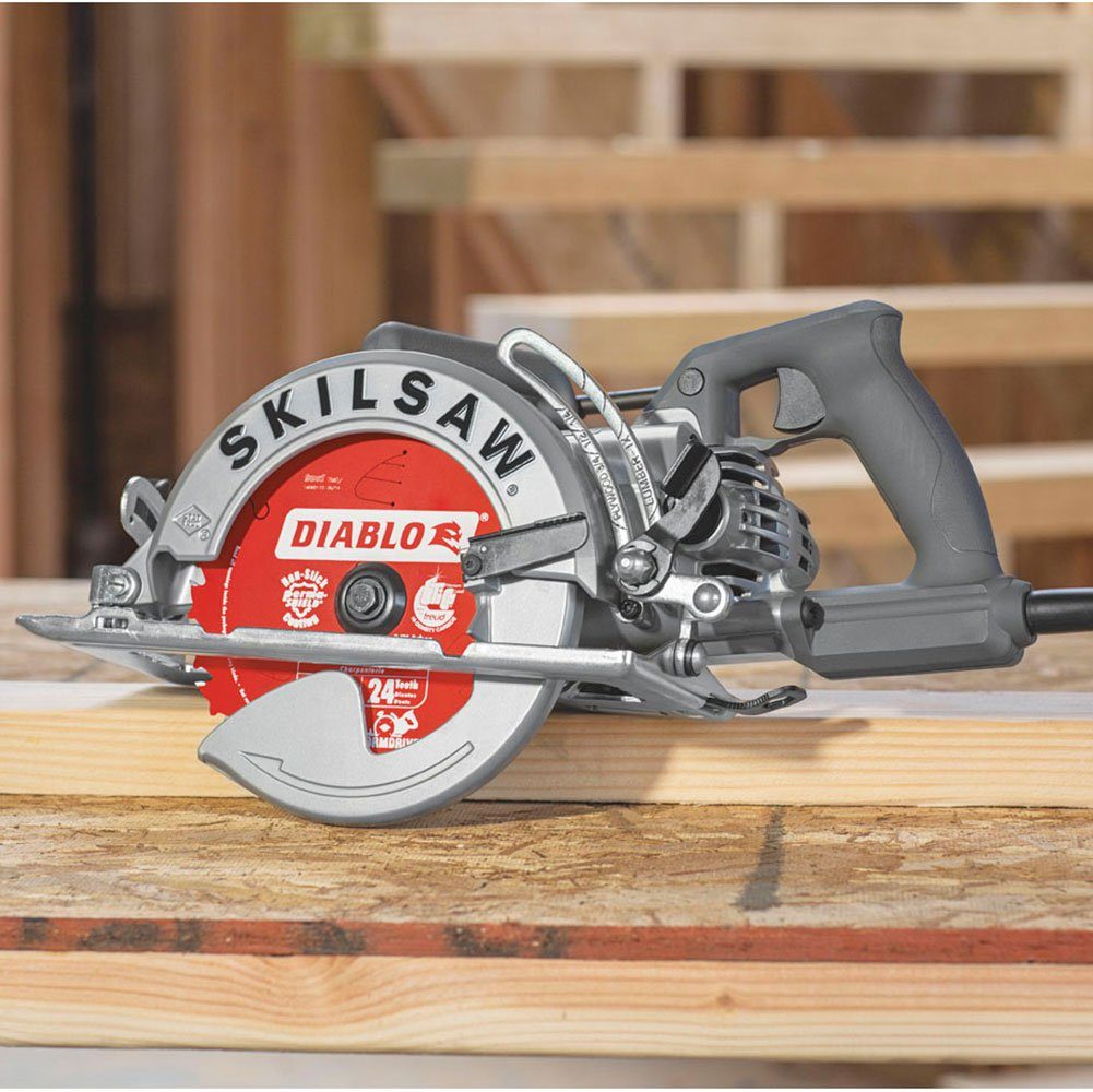 Worm Drive vs. Direct Drive Circular Saws: Which One's Best for You?