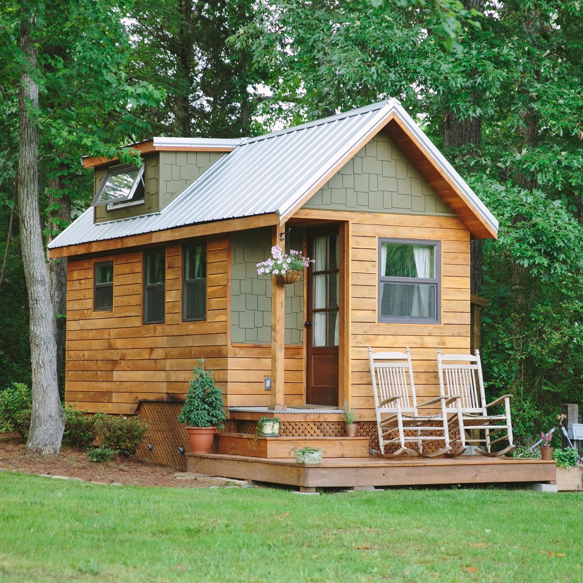 14 Amazing Tiny Homes: Pictures of Tiny Houses Inside and Out: Family
