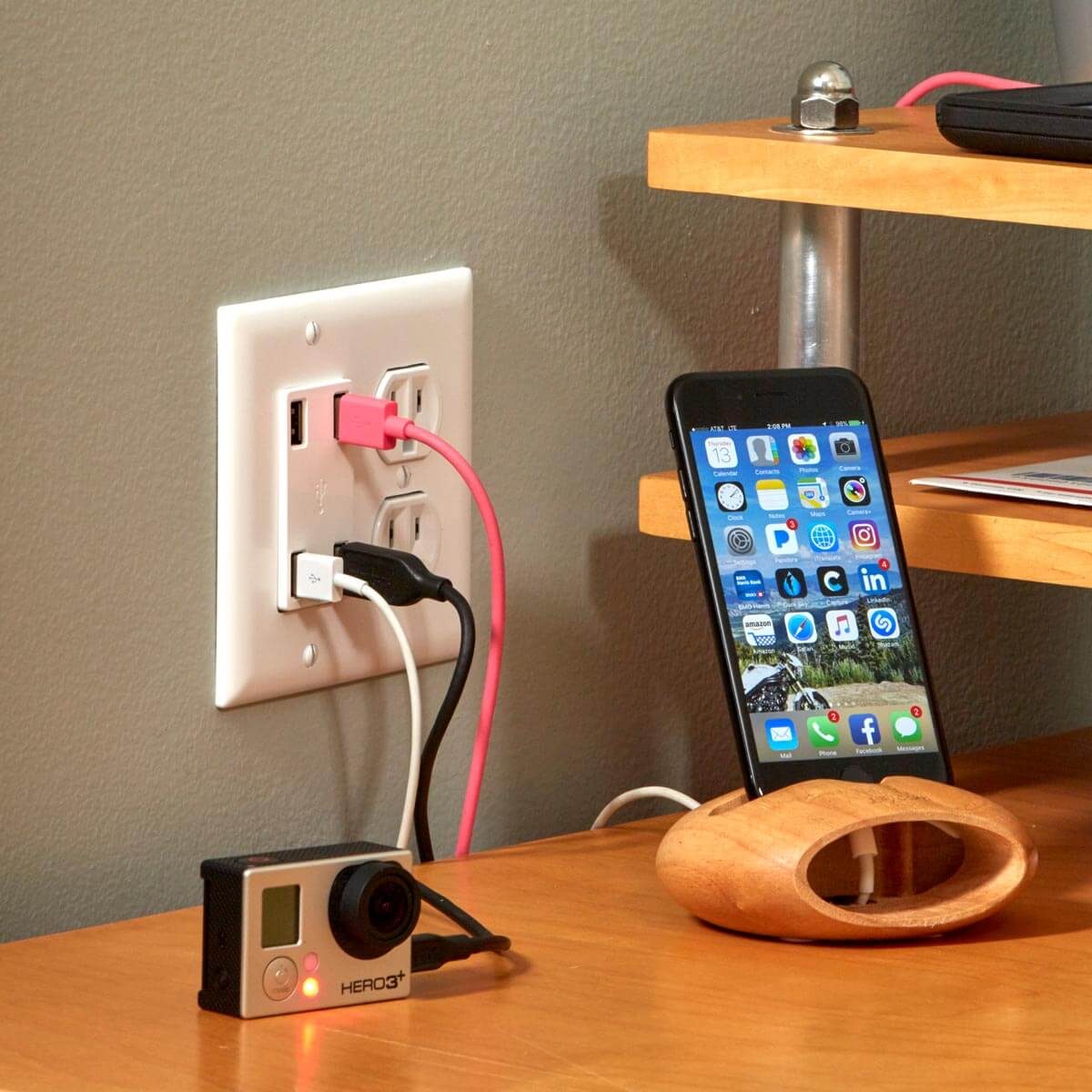 Install a Super-Easy USB Outlet (DIY) | Family Handyman