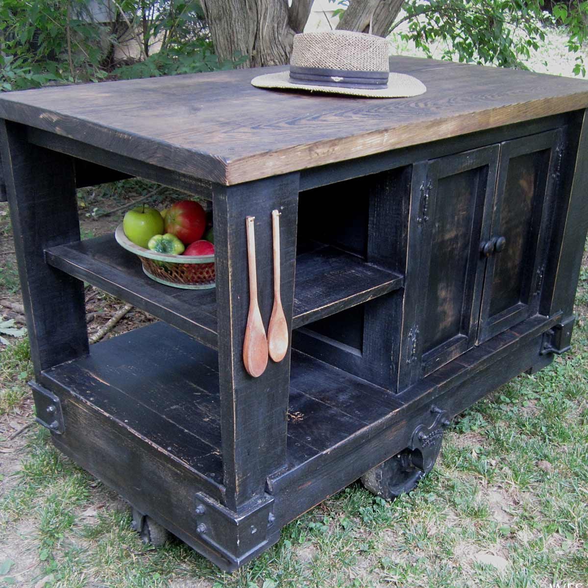 The 12 Best DIY Kitchen Islands — The Family Handyman