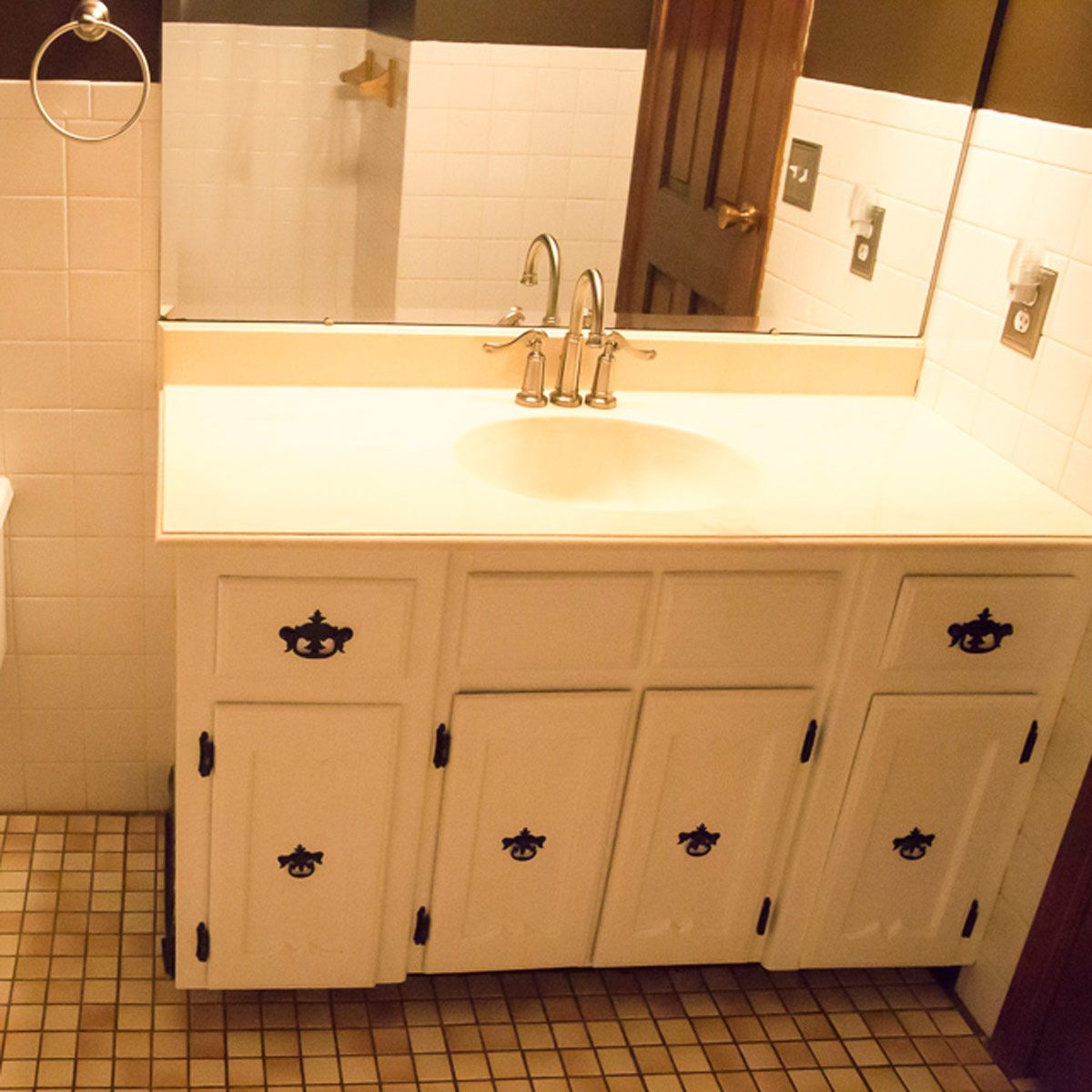 12 Astonishing DIY Bathroom Vanity Makeovers — The Family Handyman