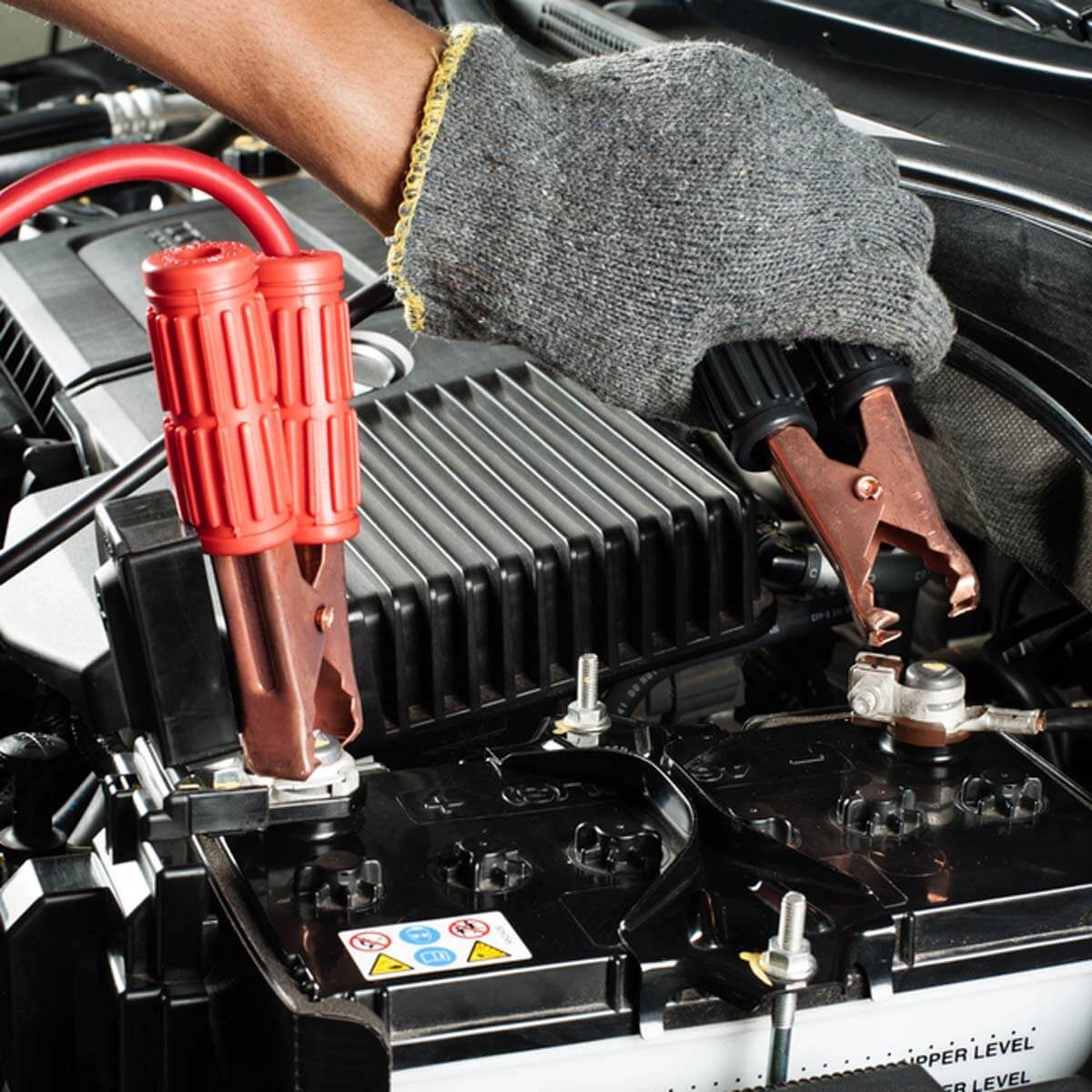 The Best Jumper Cables to Add to Your Car
