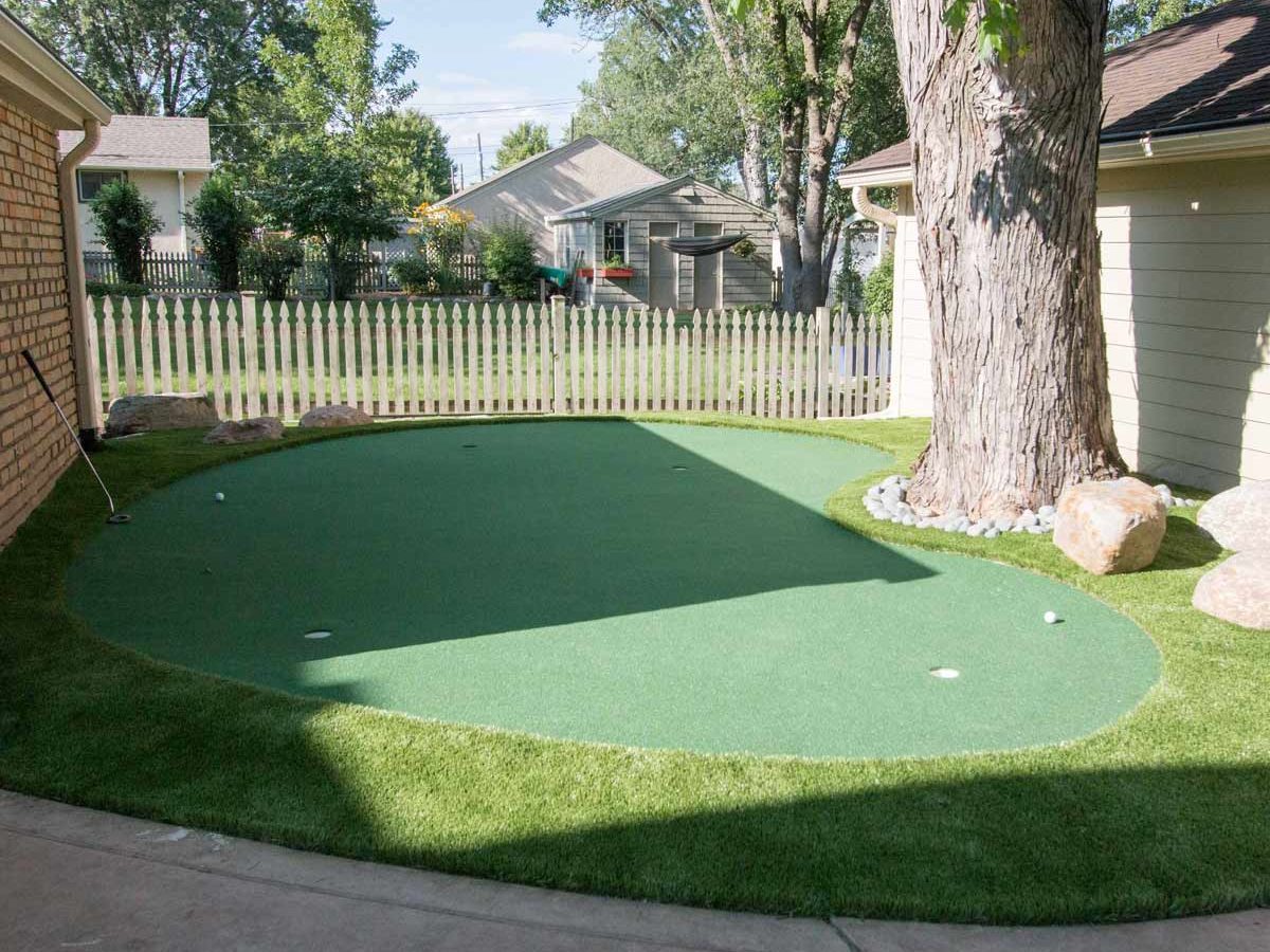 Back Yard DIY Putting Green: Everything You Need to Know!! 