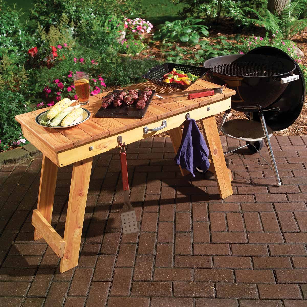 How to Build a Fold-Up DIY Grill Table