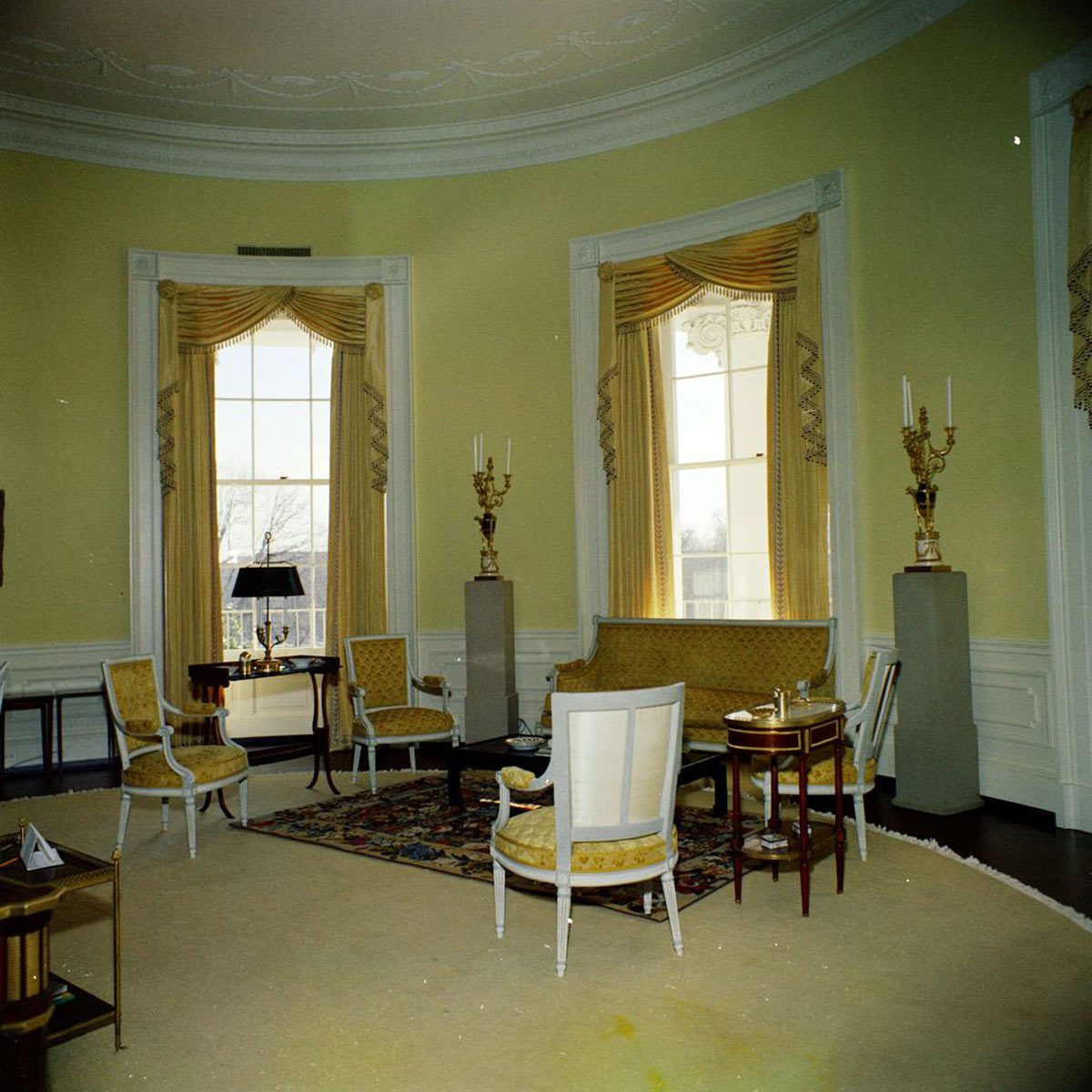 The Incredible History Of Jackie Kennedy S Decorating Of The