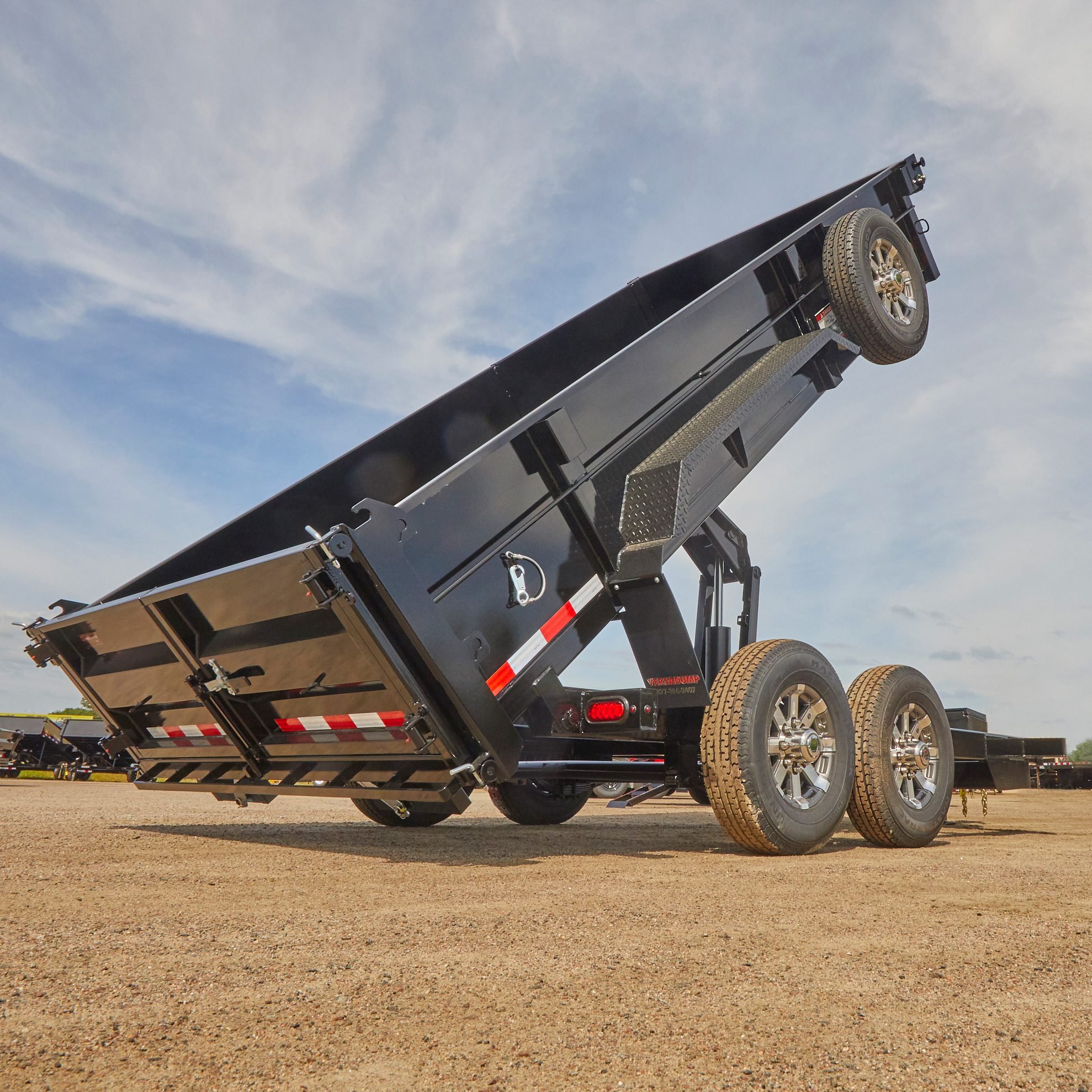 What You Need To Know About Dump Trailers