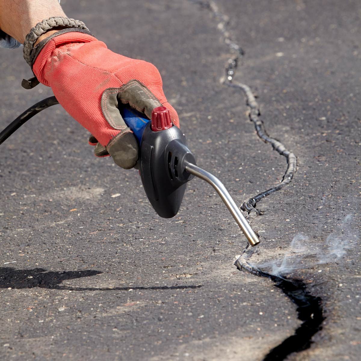 Asphalt Repair and Crack Filling