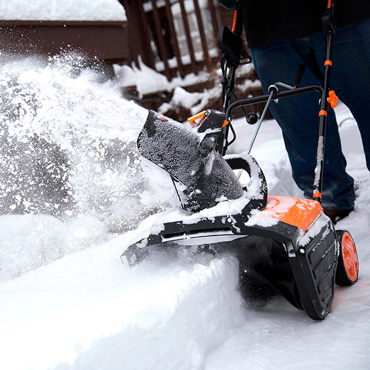 8 Best Nonstick Spray for Snow Blowers of 2024, Tested and Reviewed