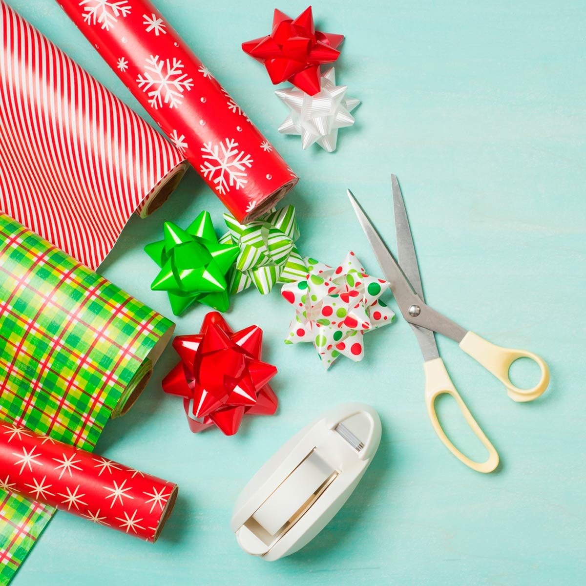 13 Things to Get at the Dollar Store for the Holidays