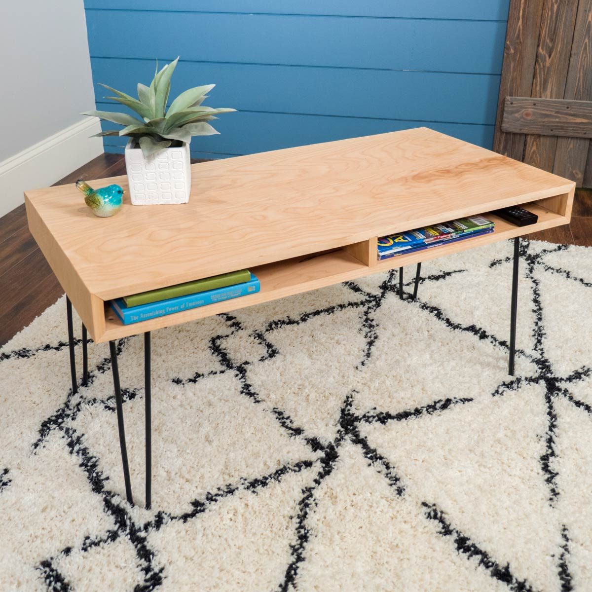 5 Easy Furniture Pieces You Can Make with Hairpin Legs