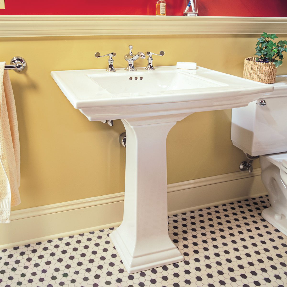 Are Bathroom Pedestal Sinks Outdated?