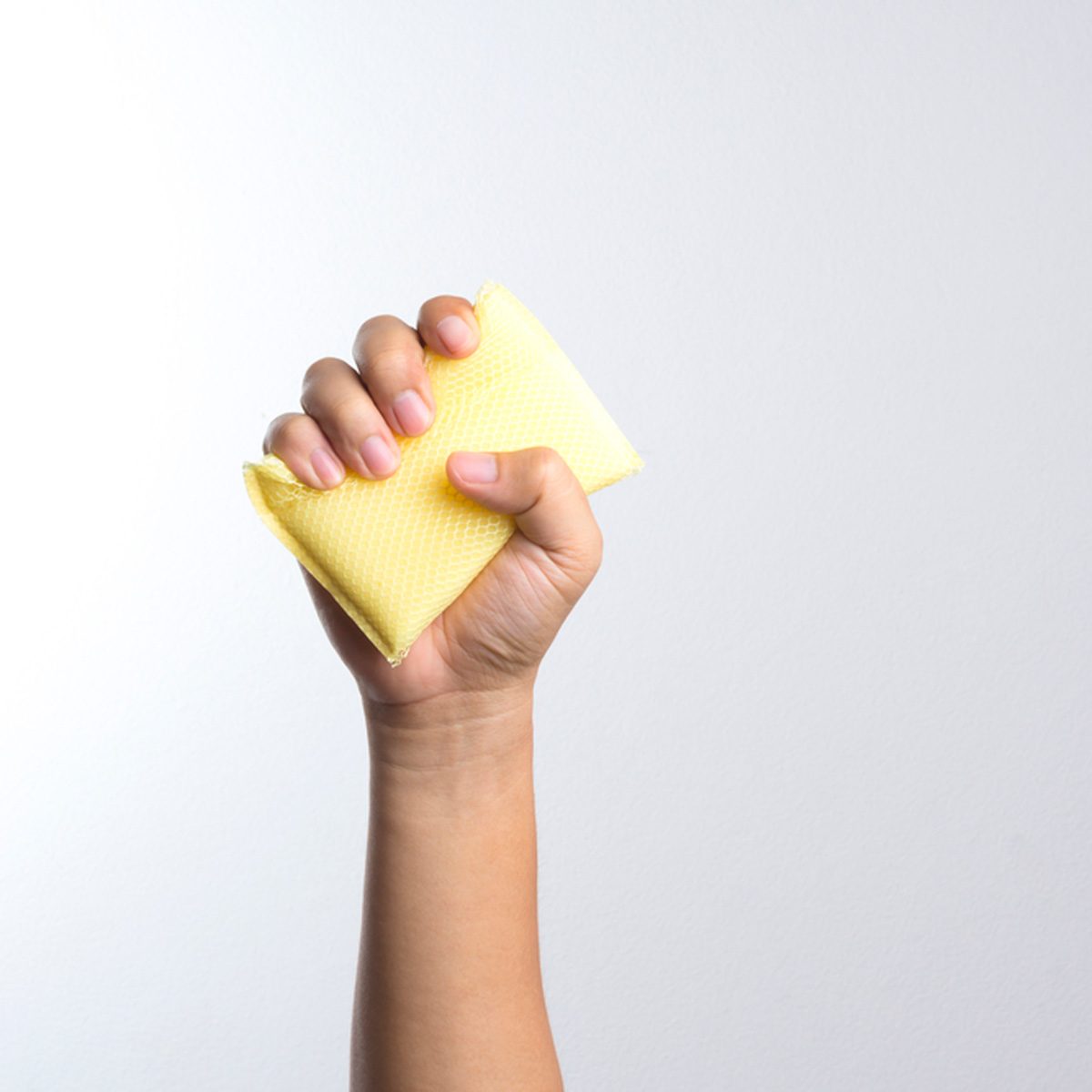 how to get the smell out of a sponge