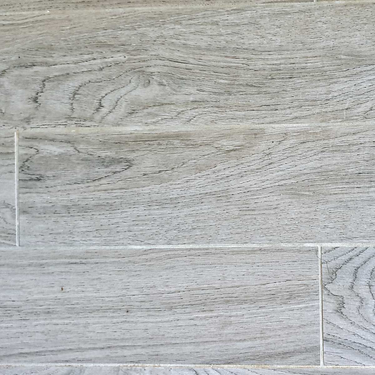 Wood look tile