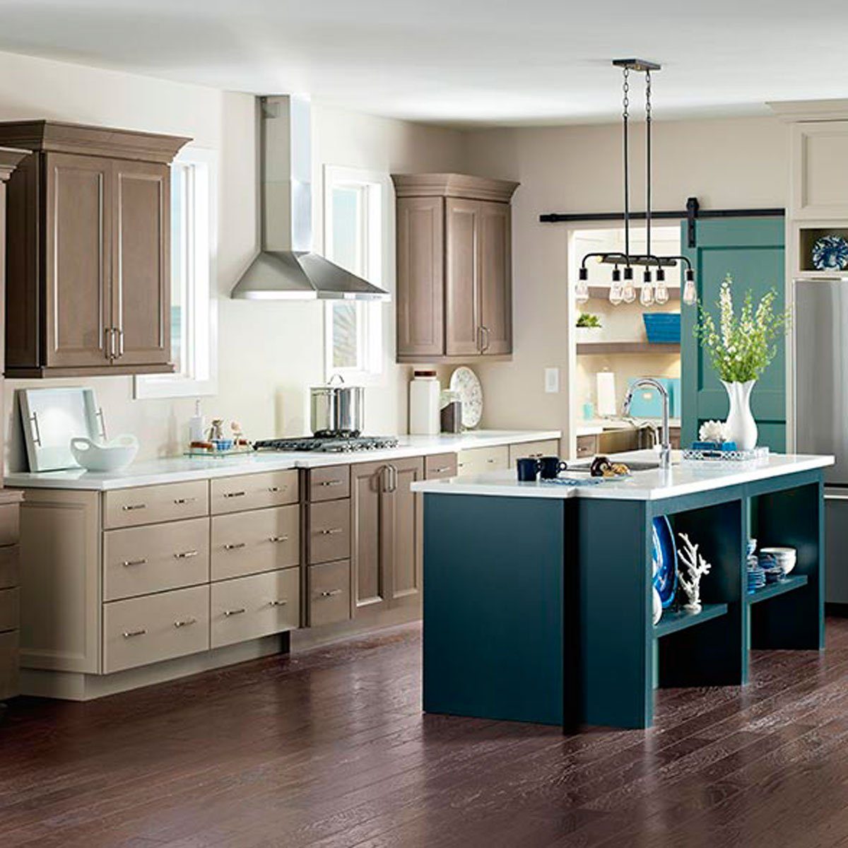 13 Stunning Dark Kitchen Cabinet Ideas | Family Handyman