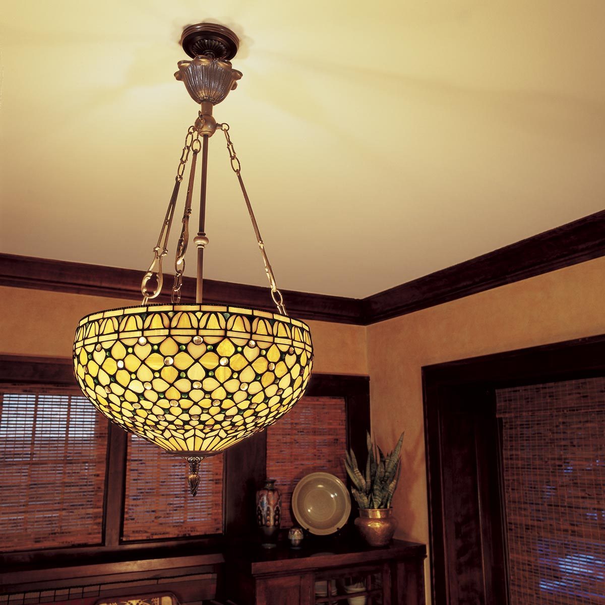 small improvements: cleaning up old light fixtures. – Reading My