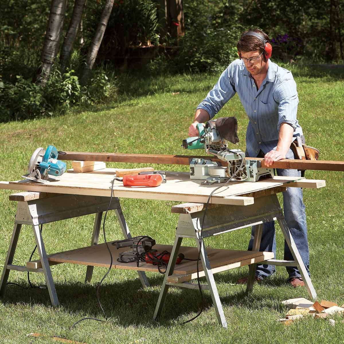 Savvy Sawhorse Table Tips