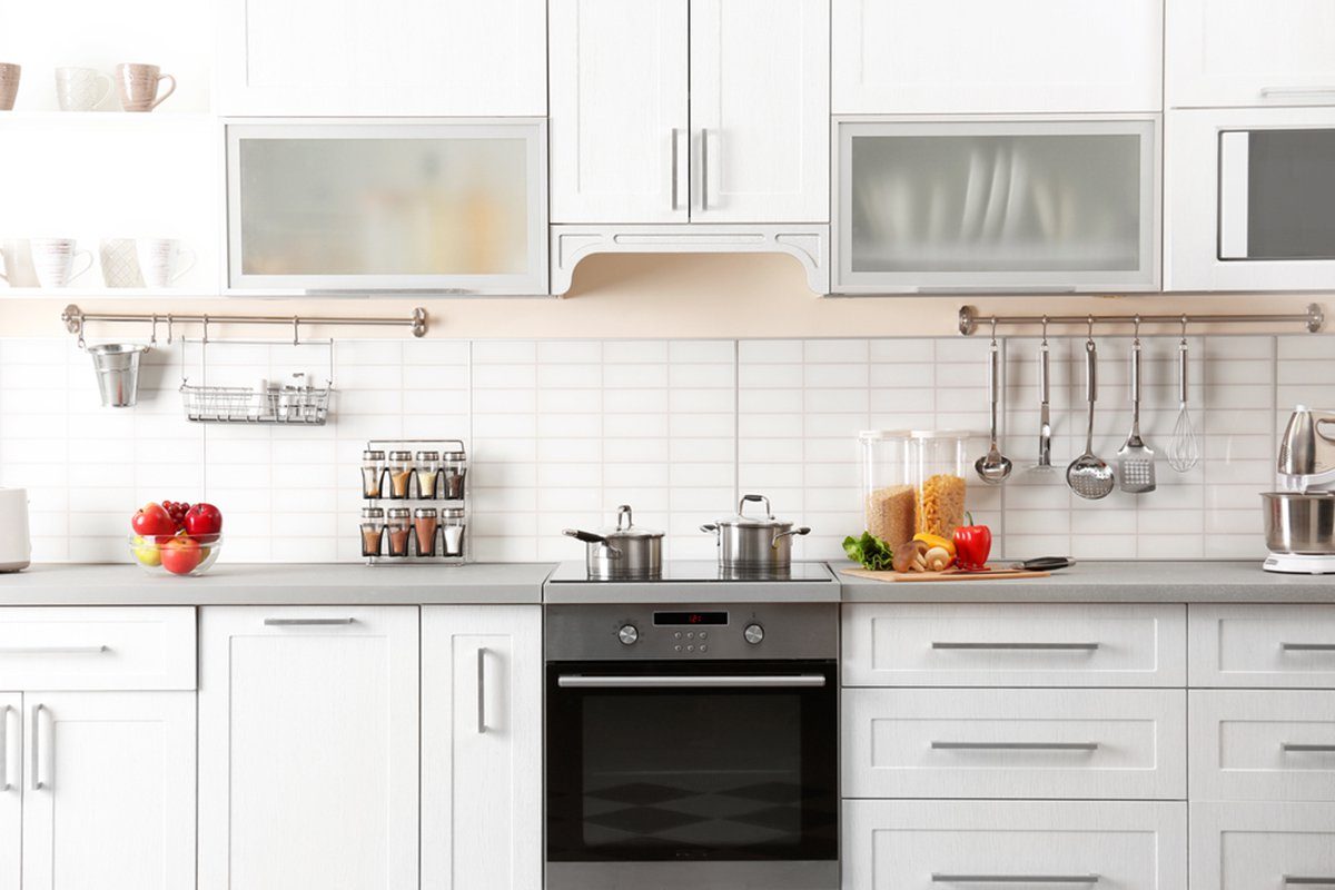 https://www.familyhandyman.com/wp-content/uploads/2019/03/modern-kitchen-shutterstock_579690727.jpg?fit=680%2C454