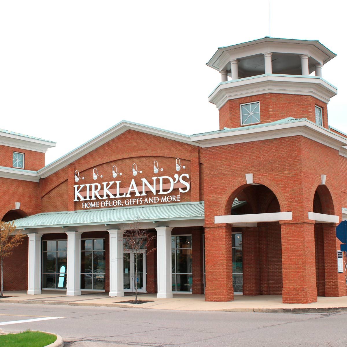 Does Costco Own Kirkland's Home Decor Stores?