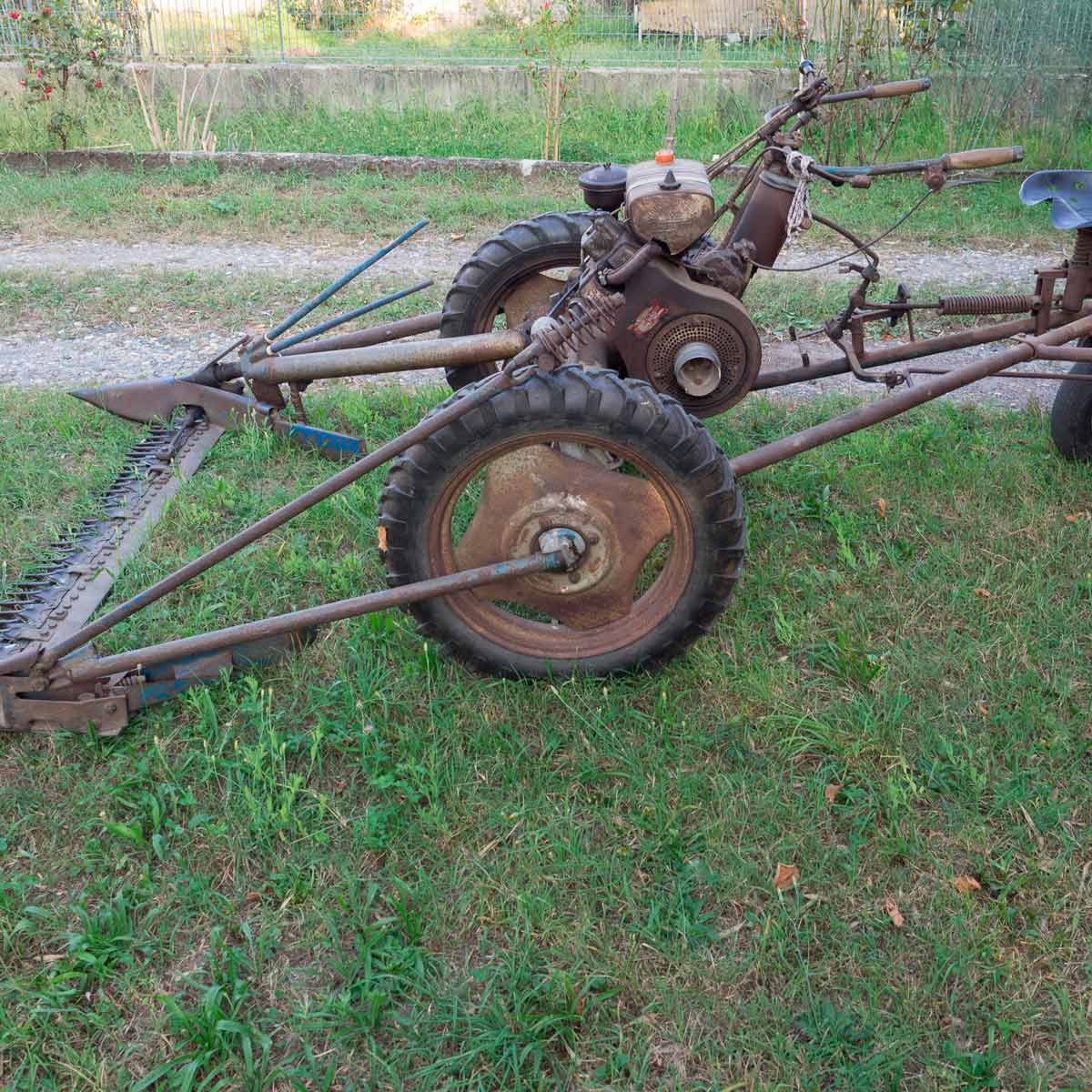 Antique 16 inch Wards Lakeside rotary Reel Lawn Mower push vintage manual  1950S