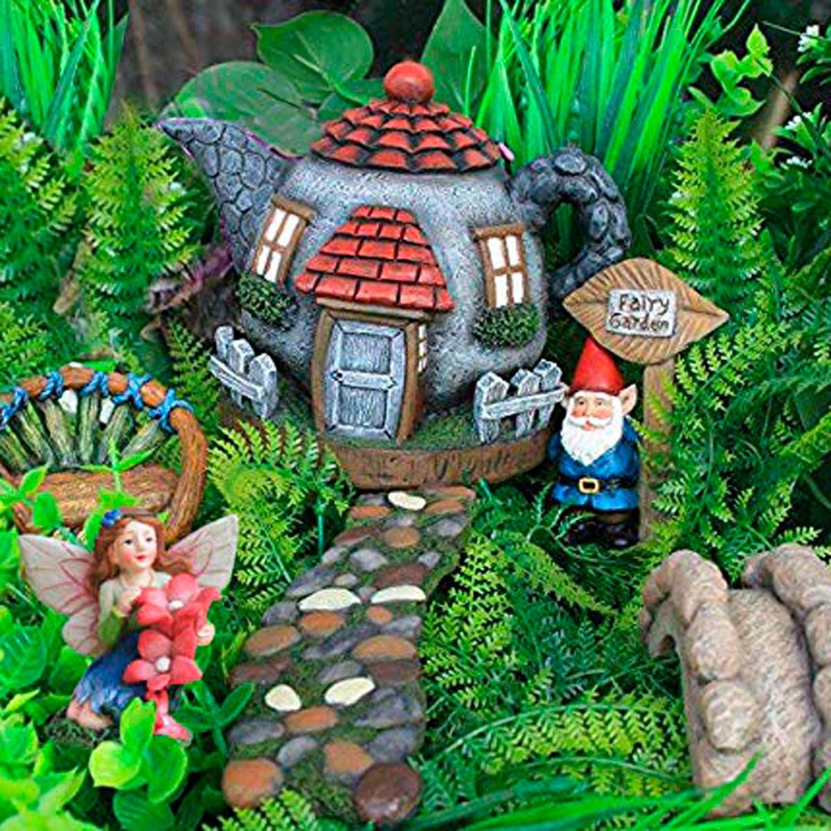 10 Enchanting Fairy Garden Kits | Family Handyman