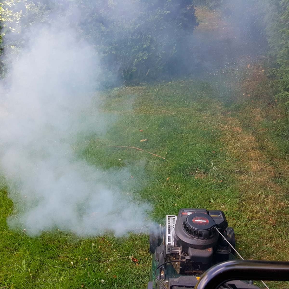 How to Fix a Smoking Lawn Mower