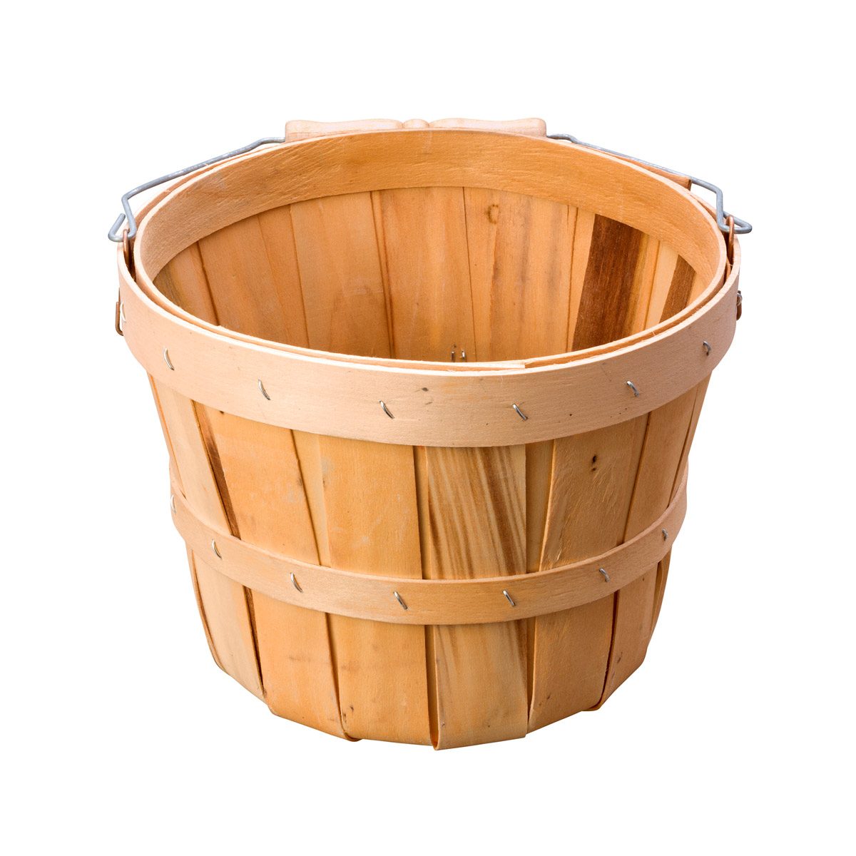 https://www.familyhandyman.com/wp-content/uploads/2019/08/shutterstock_20783581-Basket.jpg?fit=696%2C696