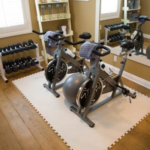 The 5 Best Home Gym Flooring Ideas | Family Handyman