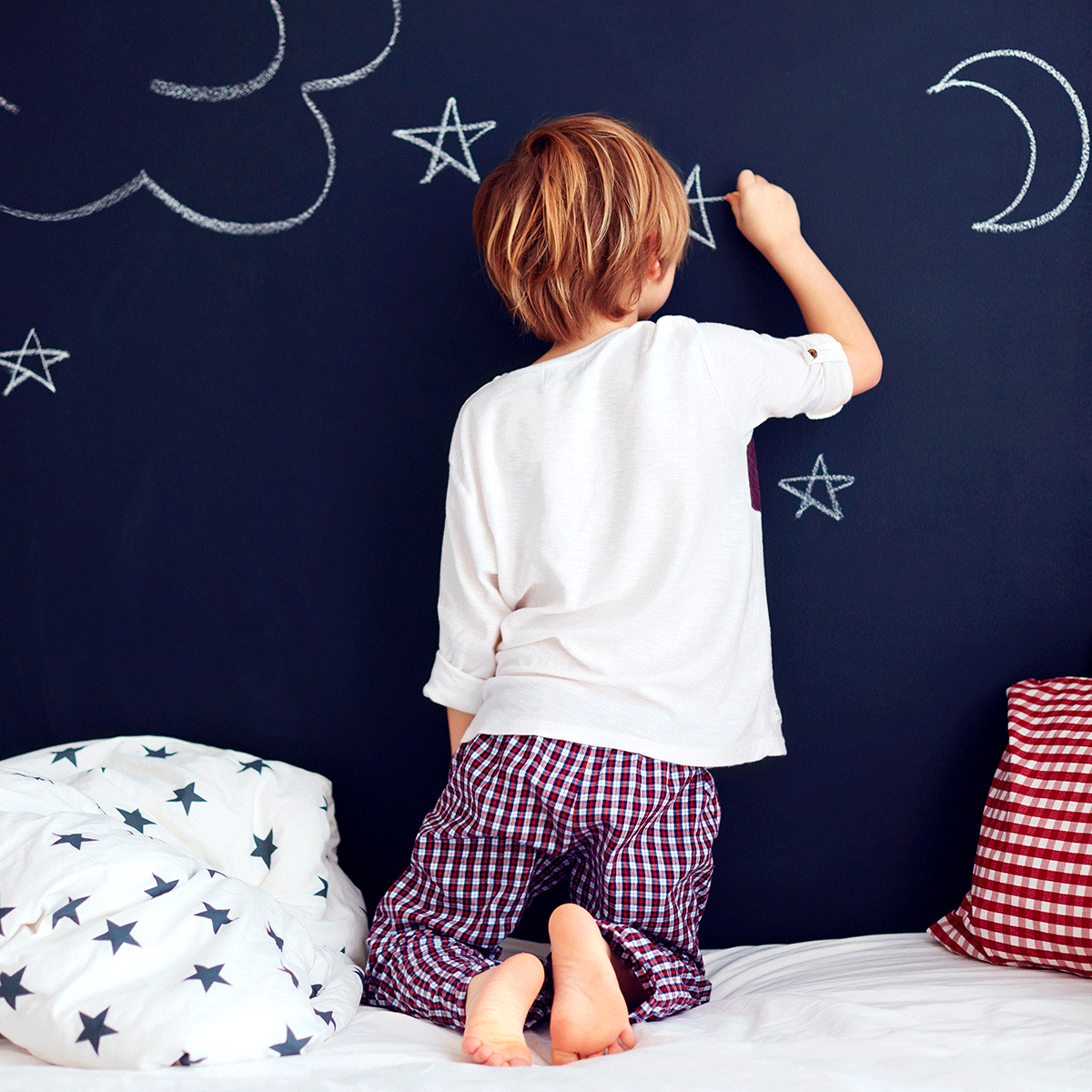 How to Paint a Chalkboard Wall 