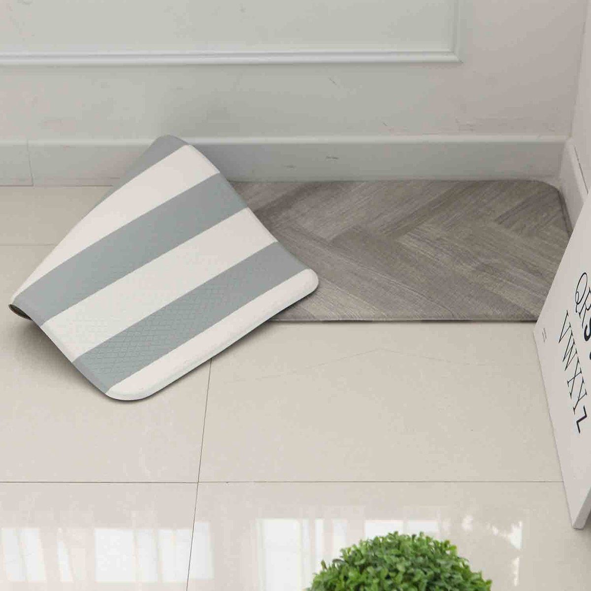 This 'Life Changing' Kitchen Mat Is Durable, Easy to Clean, and