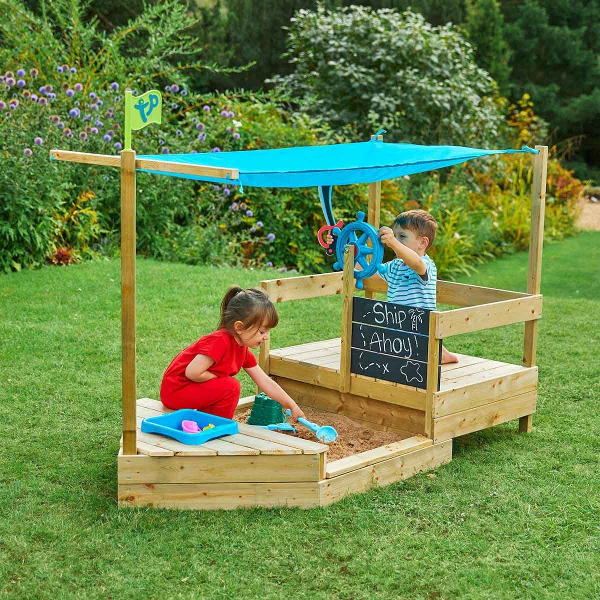 12 Sandboxes Worth Sticking Your Toes Into