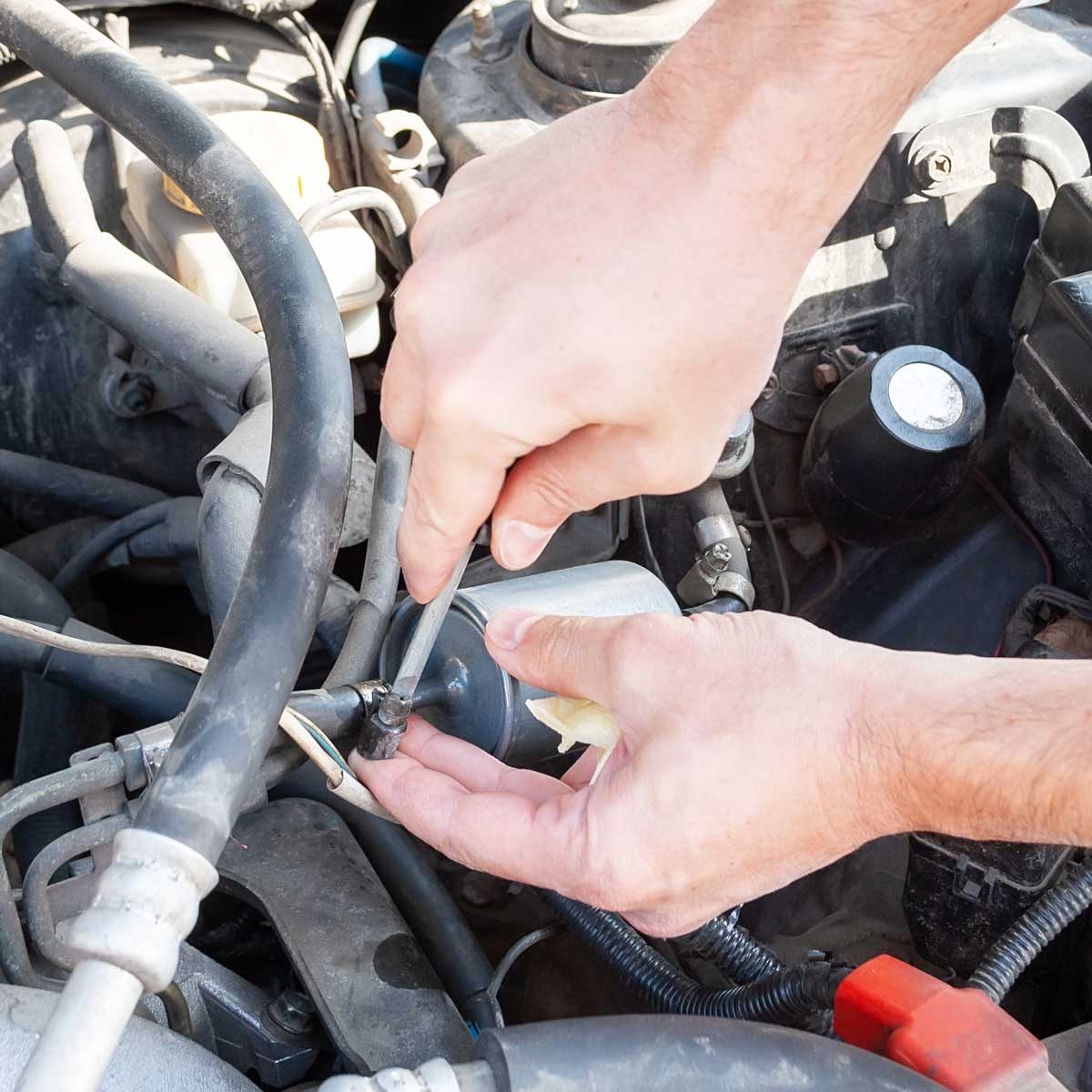 5 Signs Your Fuel Filter Needs Replacing