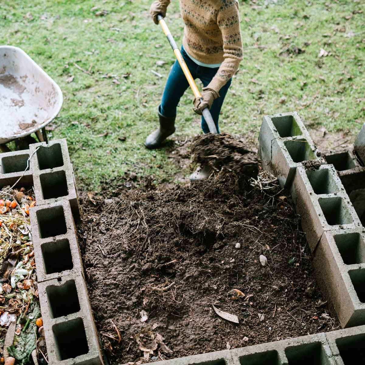 How Composting With Manure Can Benefit Your Garden