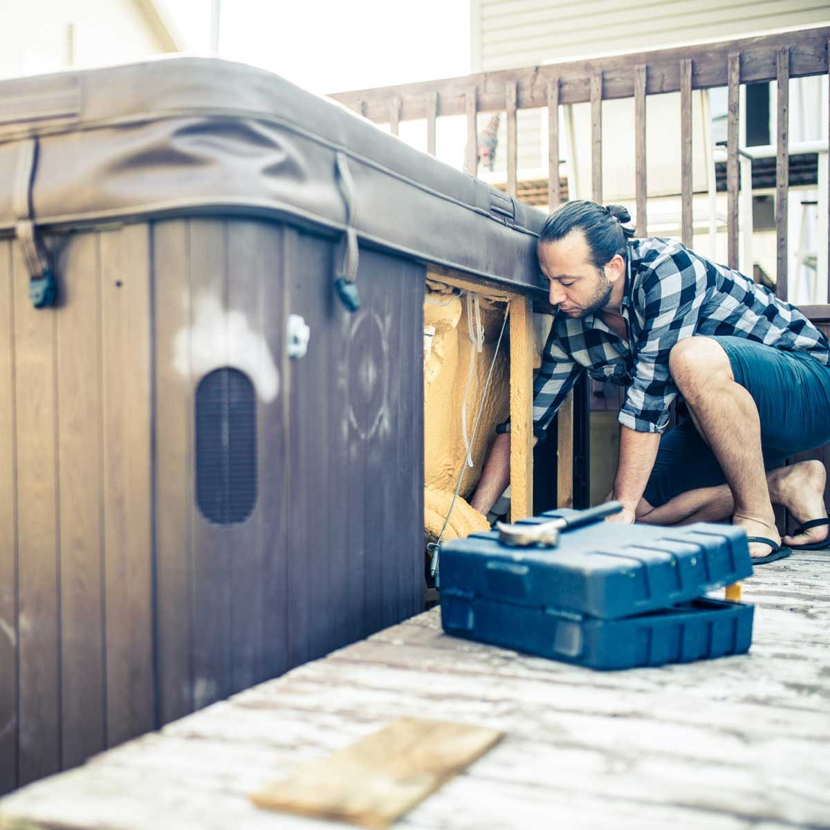 How To Get Rid Of An Old Hot Tub The Family Handyman