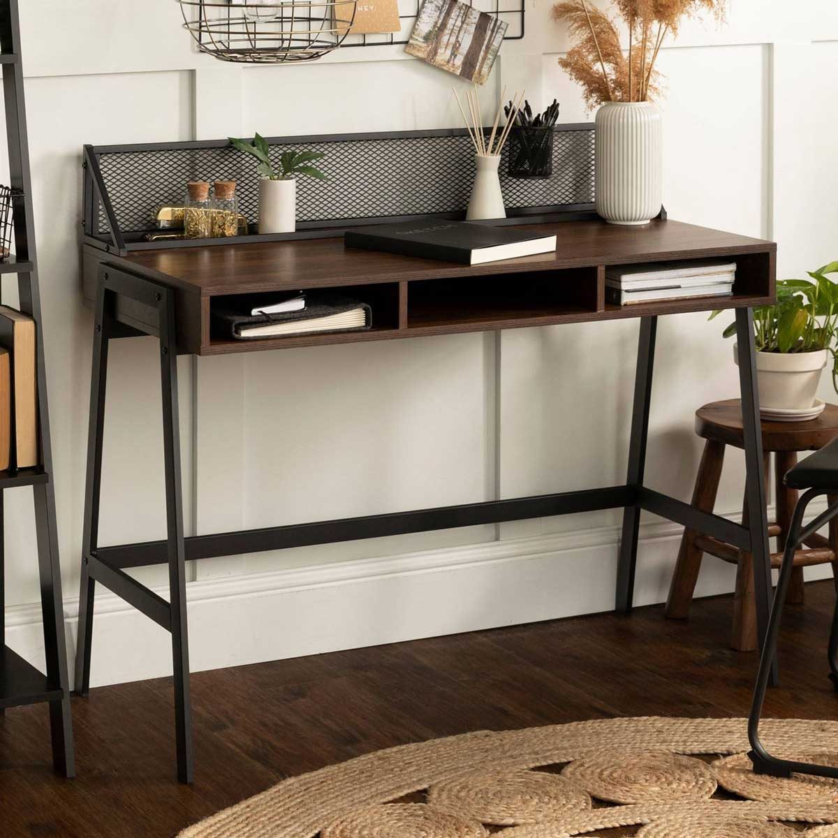 15 Best Desks for Small Spaces | The Family Handyman