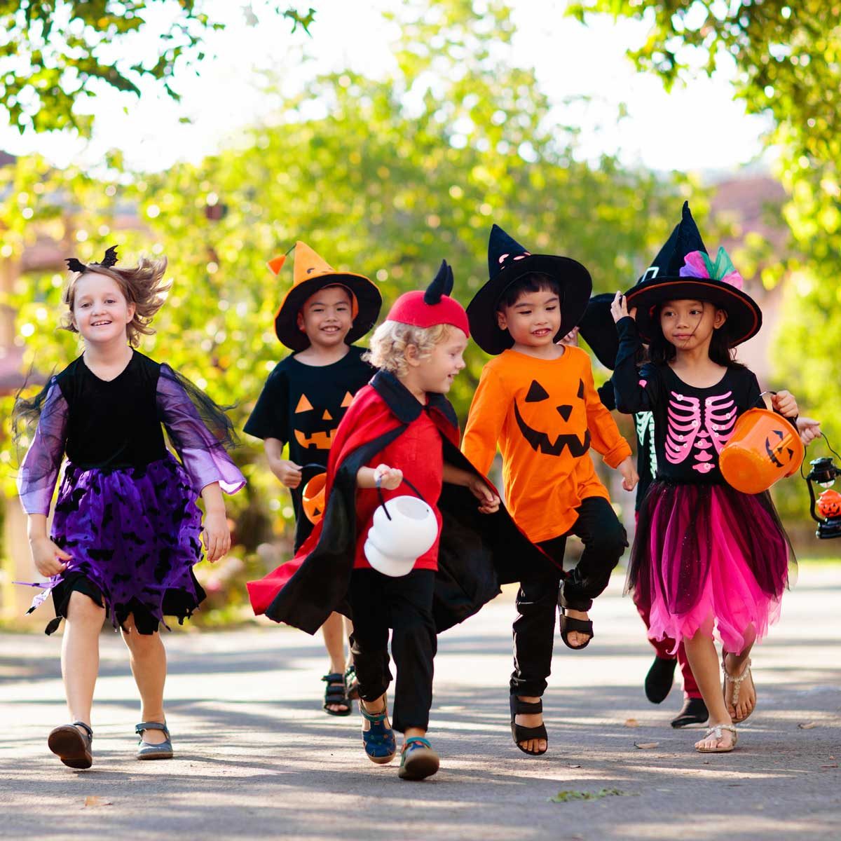 Top 92+ Pictures Pictures Of Childrens Halloween Costumes Superb