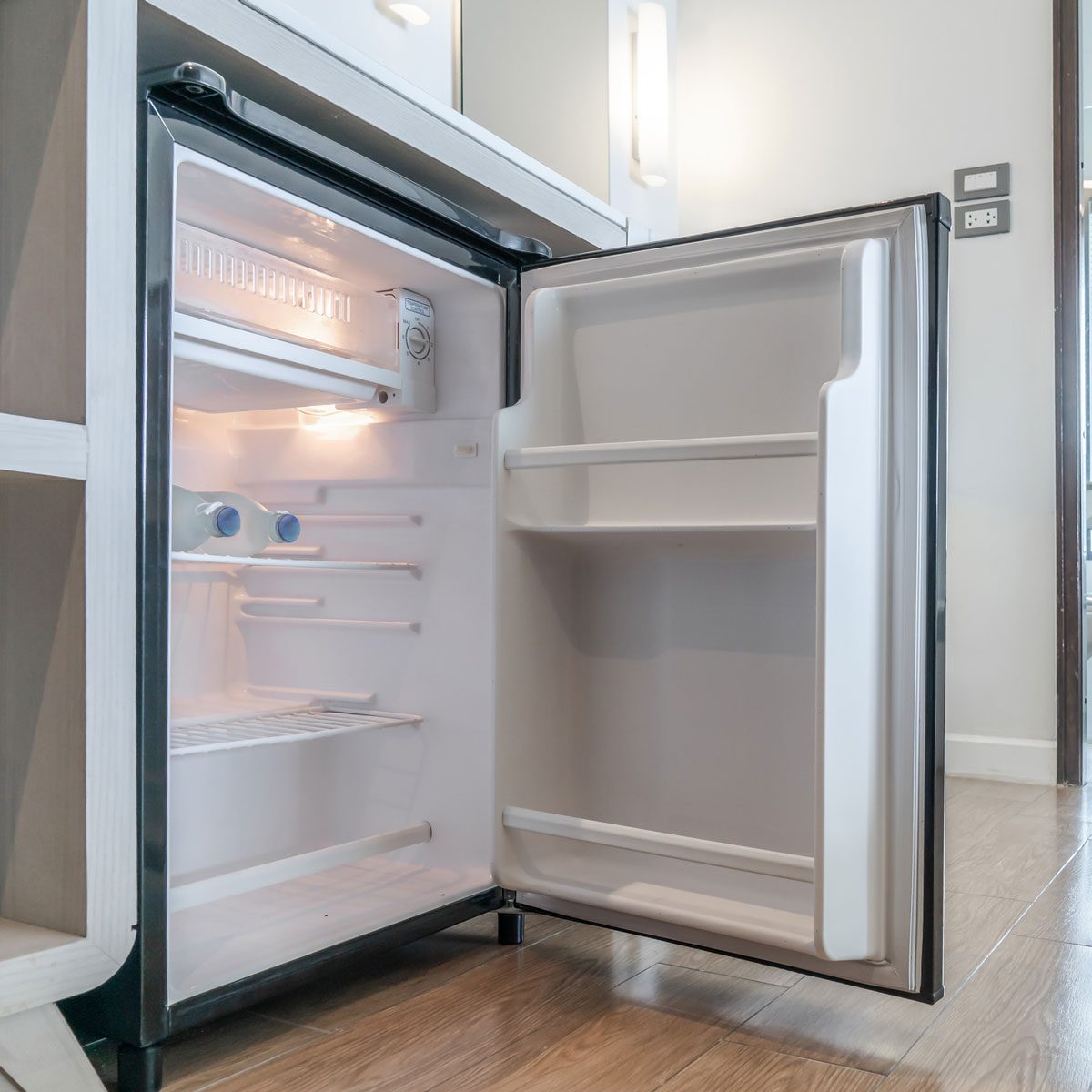 10 Best Mini Fridges for Dorm Rooms and Small Spaces - The