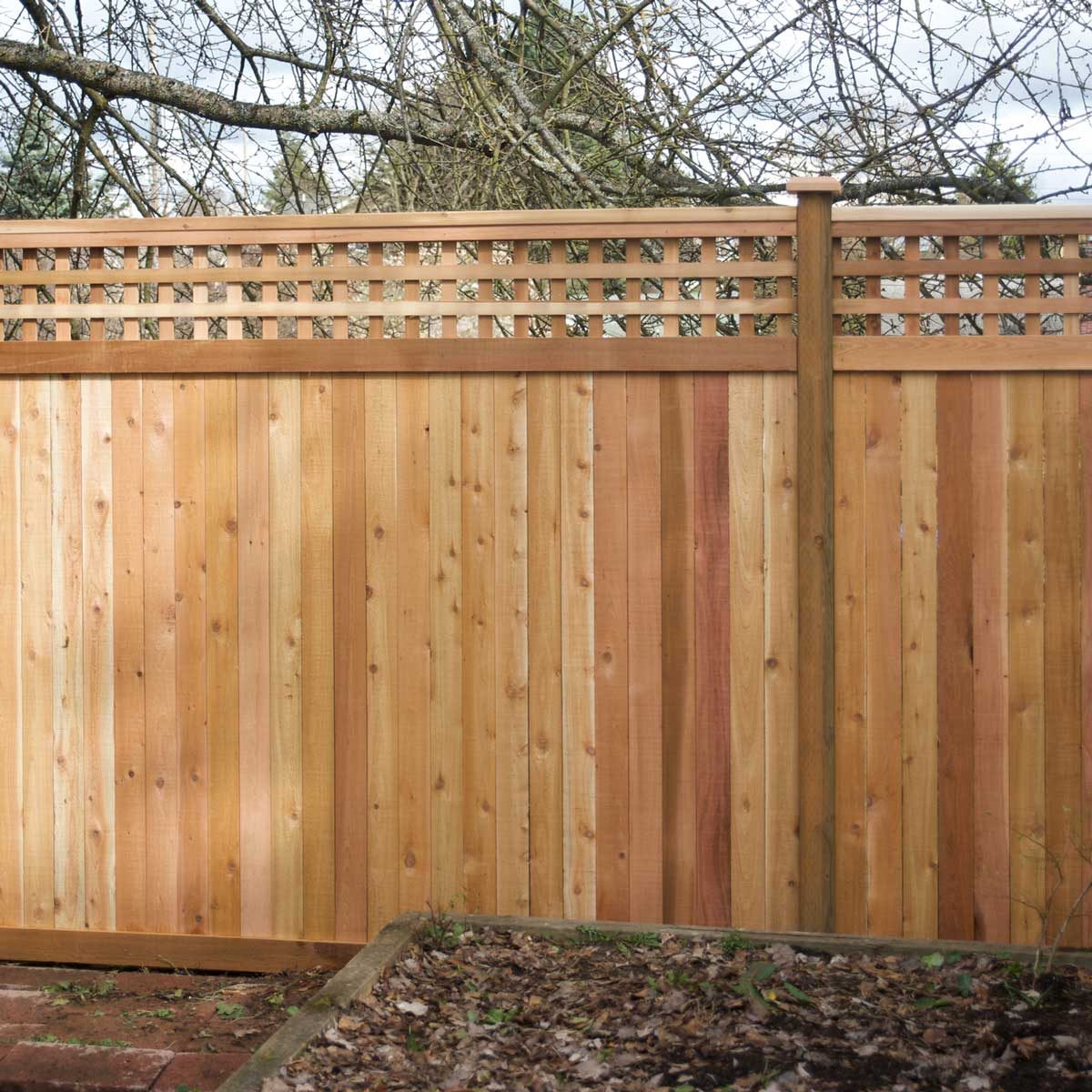 Wood privacy fence