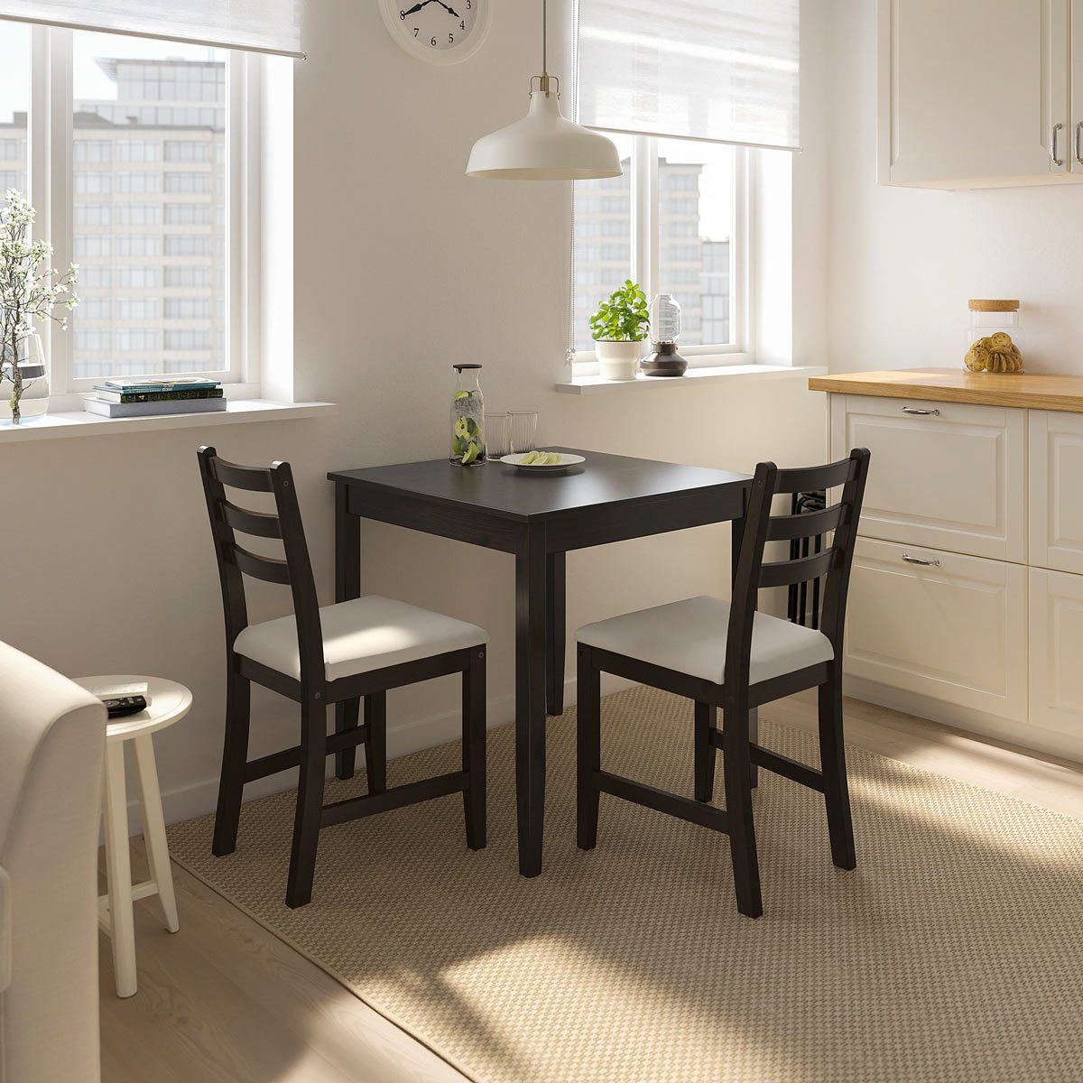 extendable kitchen tables for small spaces        <h3 class=
