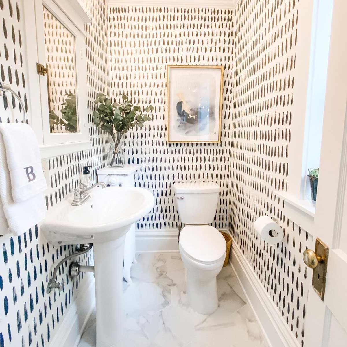 10 Small Bathroom Décor Ideas