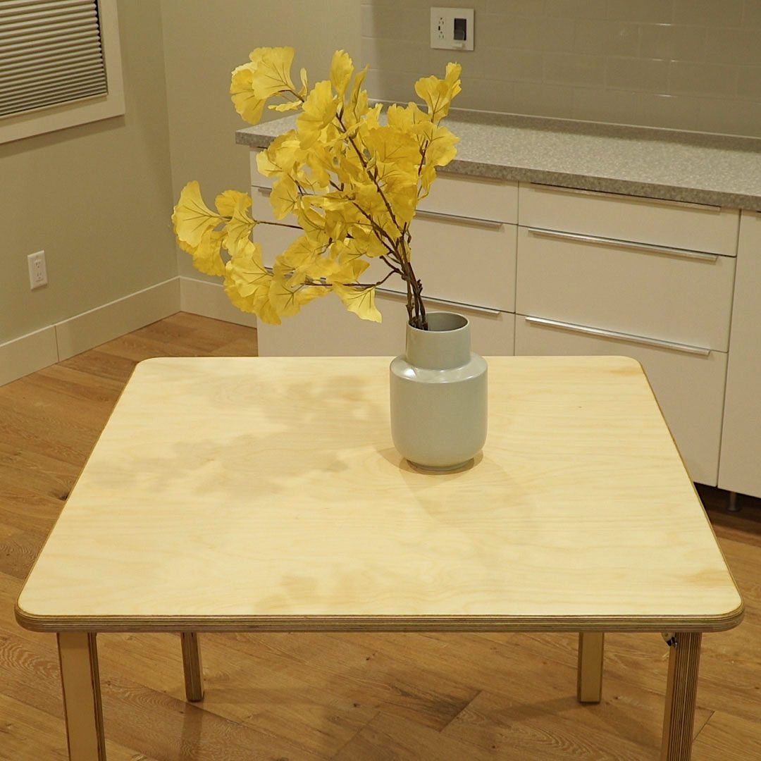 How to Build an Easy DIY Folding Table