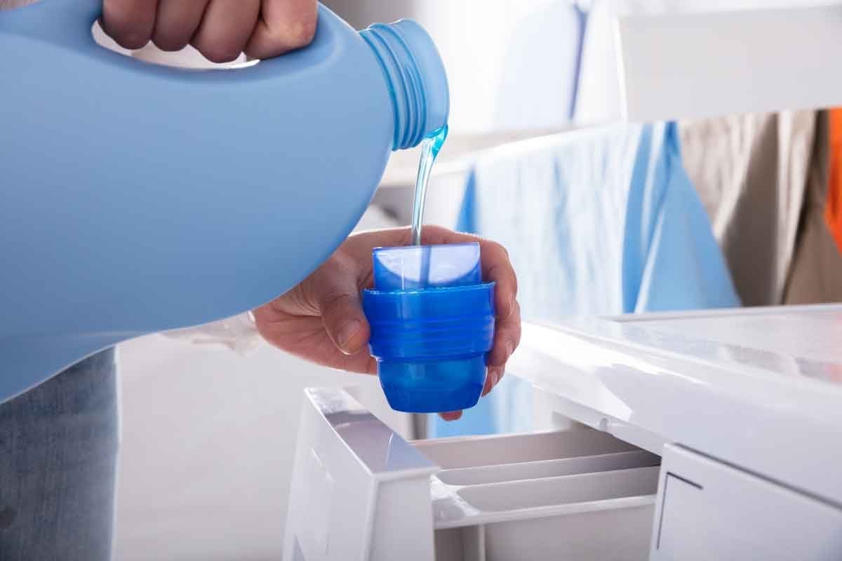 How to Tell If You’re Using Too Much Laundry Detergent