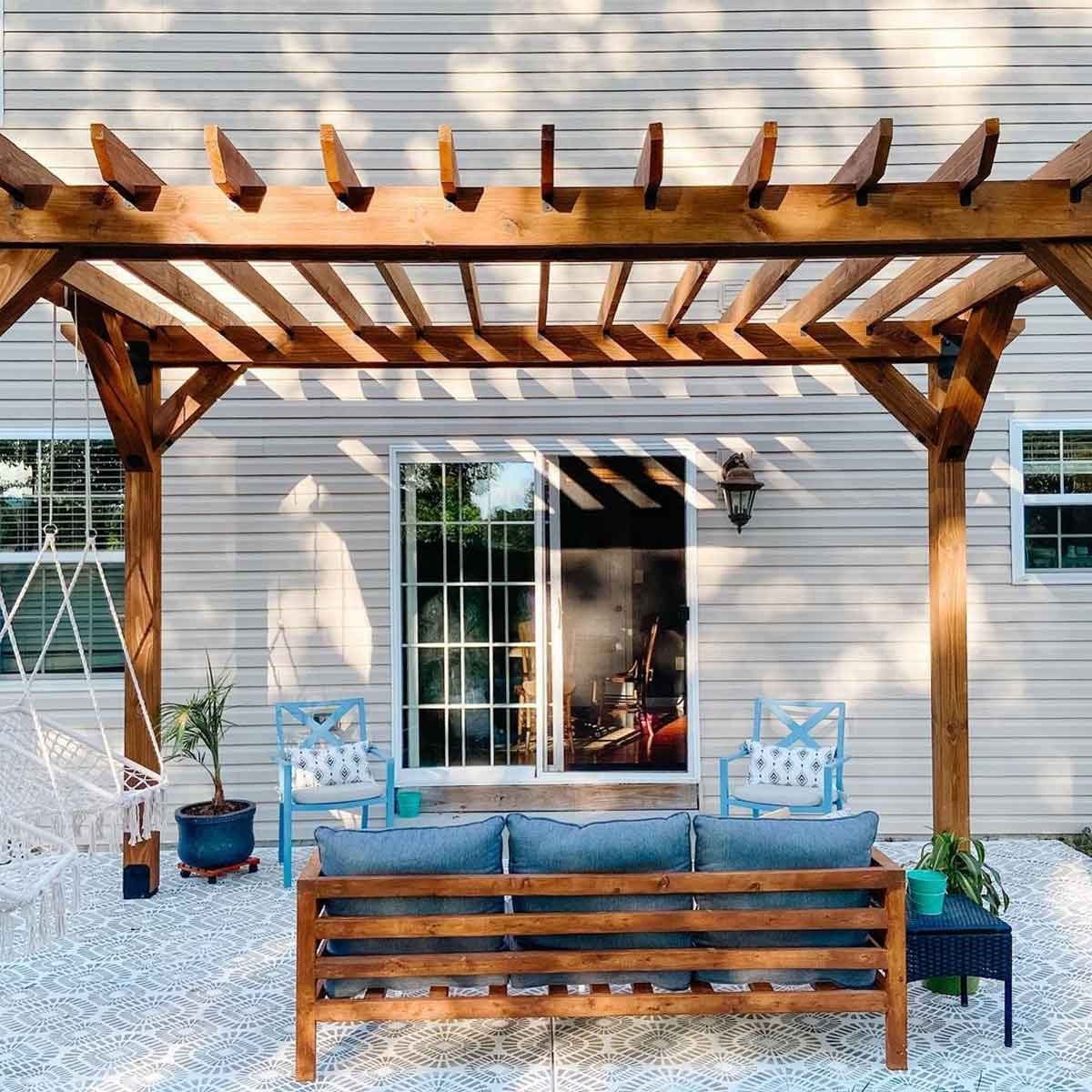 Custom Pergolas For Your Home - Outdoor Pergola Structures
