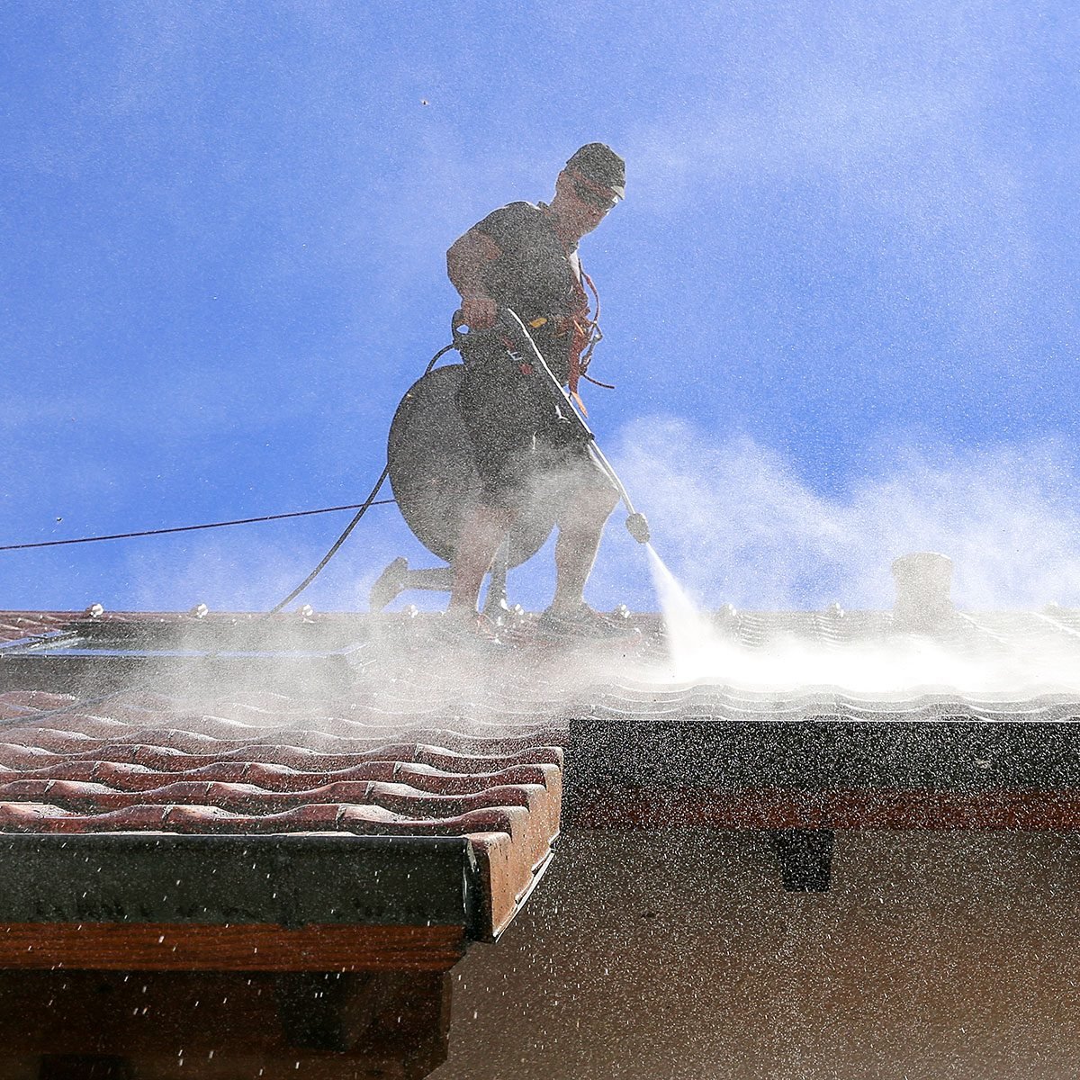 Should You Pressure Wash Your Roof?