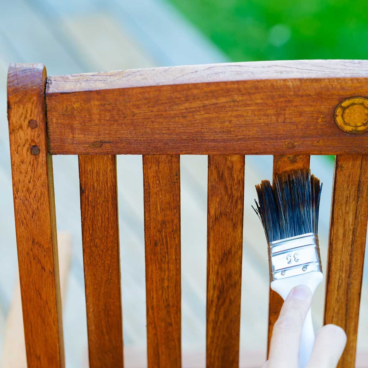 15 Tips for Painting Outdoor Furniture