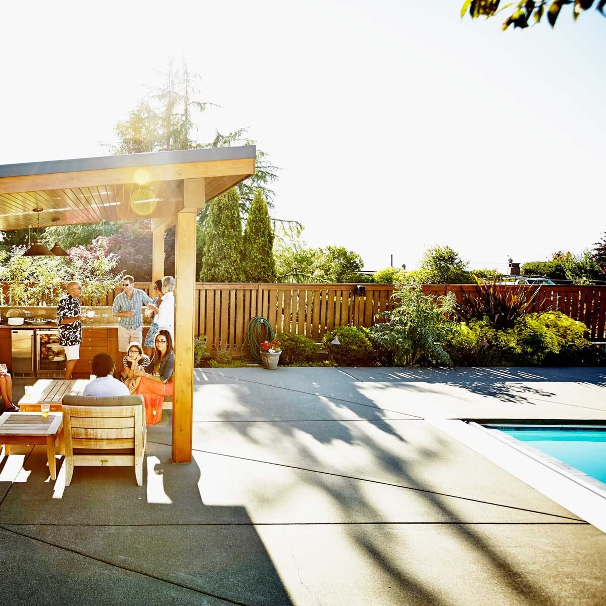 7 Top-Rated Pool Cabanas