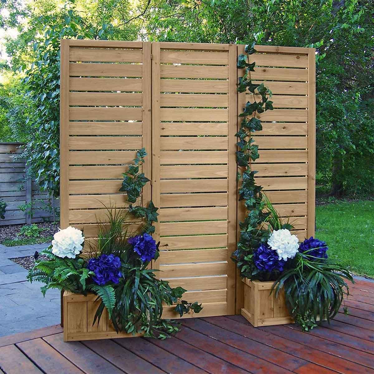 7 Best Outdoor Privacy Screens | The Family Handyman