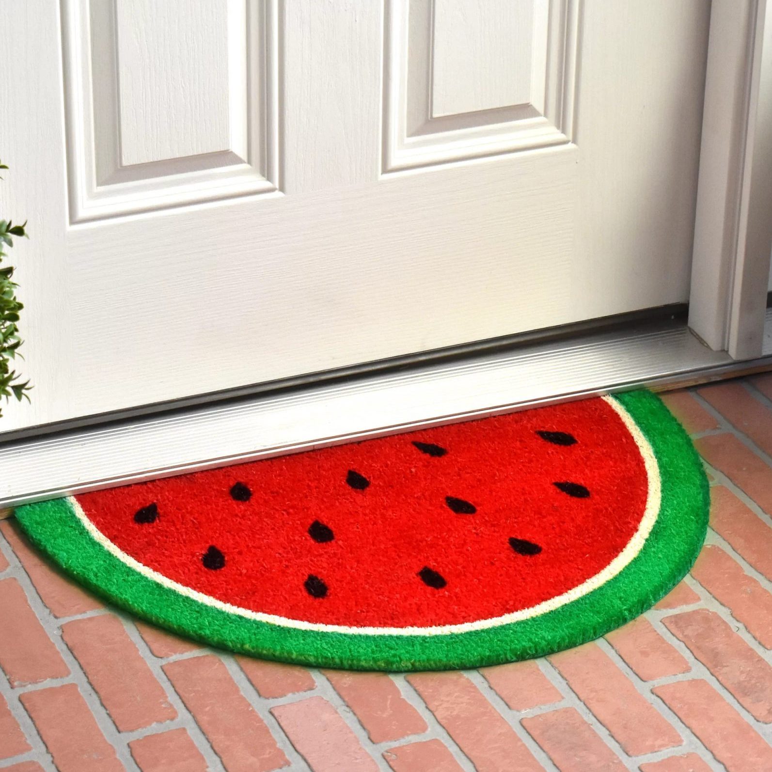 11 Inviting Doormat Ideas That Will Jazz Up Your Entryway